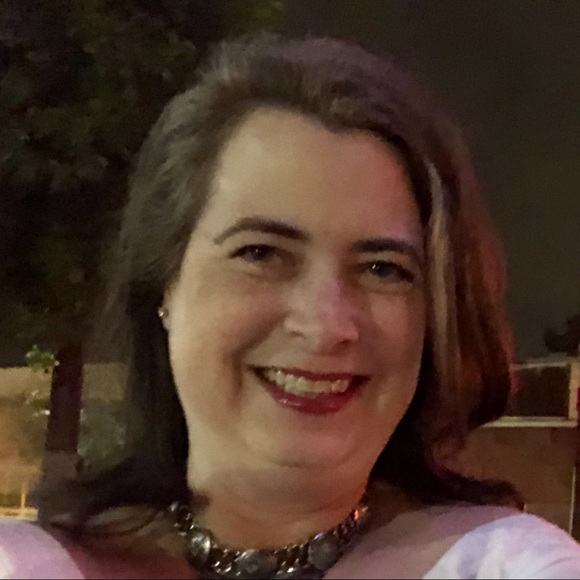 Meet your Posher, Ingrid May - Picture 2 of 3